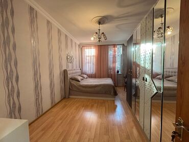 Uzunmüddətli kirayə mənzillər: Geniş və işıqlı mənzil interyeri - Uzun, geniş dəhliz: LED tavan — 5