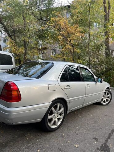 машина сапок: Mercedes-Benz C-Class: 1996 г., 2.3 л, Механика, Бензин, Седан