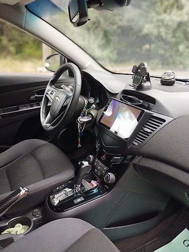 mühərrik yastığı: Chevrolet Cruze: 1.4 l | 2014 il 215200 km Sedan — 4