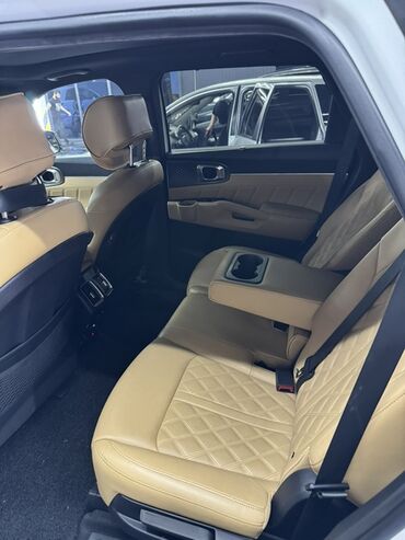 Kia: Kia Sorento: 2020 г., 1.6 л, Гибрид, Кроссовер — 10