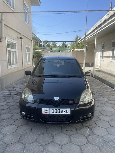 camry 50se: Toyota Vitz: 2001 г., 1.3 л, Автомат, Бензин, Хэтчбэк — 3