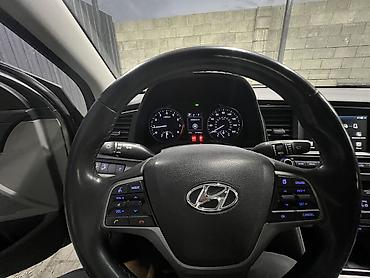 Hyundai: Hyundai Elantra: 2017 г., 2 л, Автомат, Бензин, Седан — 12