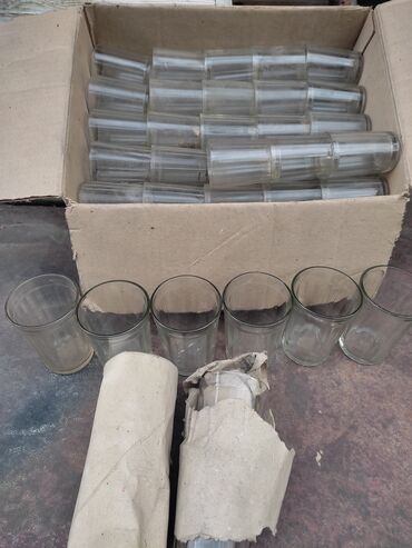 советские граненые стаканы: Граненые стаканы 250г 10 шт.Стопки 100 г-- 80 шт.Стаканы по 40 сом шт