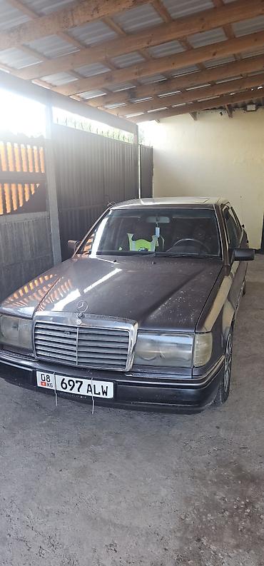 2 4 д: Mercedes-Benz W124: 1992 г., 2 л, Механика, Бензин, Седан — 1