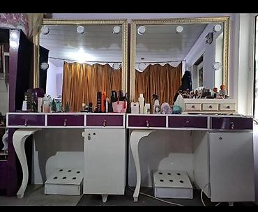 Salon mebeli – vizaj/stilist üçün iş masası və güzgü dəsti - Üst lalafo.az -da Salon mebeli – vizaj/stilist üçün iş masası və güzgü dəsti - Üst