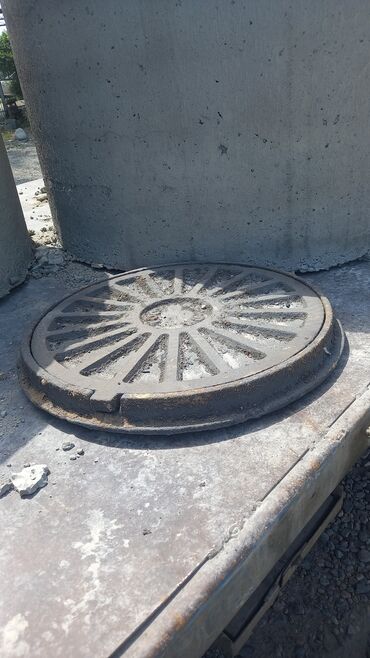 Железобетонные (ЖБИ) кольца для септика: Железобетонное (ЖБИ) кольцо для септика Размер: 110 x 90 x 8 см, Бесплатная установка, В розницу — 5