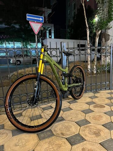 велосипед шимано: Характеристика Рама - 15'', Алюминиевый сплав Вилка - Амортизирующая