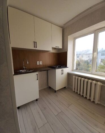 Продажа квартир: 1 комната, 30 м², Хрущевка, 4 этаж, Евроремонт