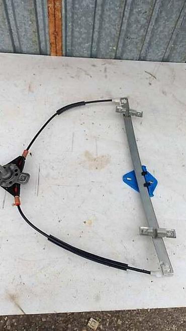 bravo: PODIZAC STAKLA LEVI PREDNJI ZA SEAT TOLEDO OD 1991. DO 1999. GOD. | — 1