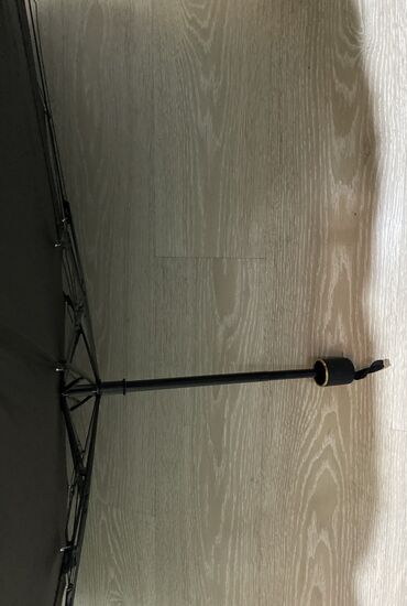 Другой транспорт: Продам зонт для лобового стекла (солнцезащитный). Размеры указаны на — 10