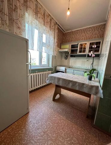 Продажа квартир: 1 комната, 43 м², 105 серия, 4 этаж, Косметический ремонт — 8