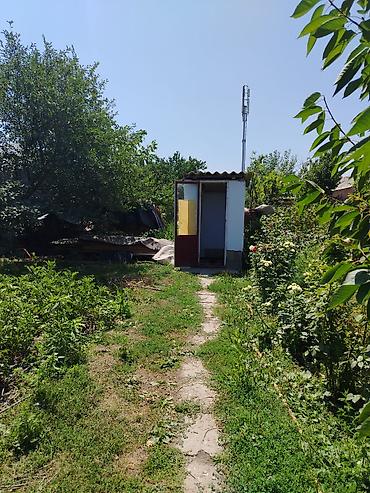 без риелторов: Продаётся дом на участке 8 соток. Характеристики: - Размер участка — 8