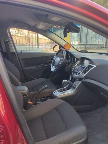 Chevrolet: Chevrolet Cruze: 1.4 l | 2013 il 198000 km Sedan — 10