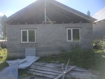 дом село шевченко: 80 м², 3 комнаты, Требуется ремонт Кухонная мебель