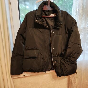 бренд одежды: Женская куртка M (EU 38), цвет - Черный