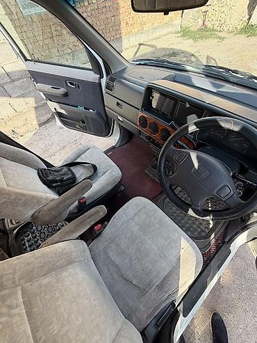 Продажа авто: Honda Stepwgn: 1999 г., 2 л, Автомат, Бензин, Минивэн — 9