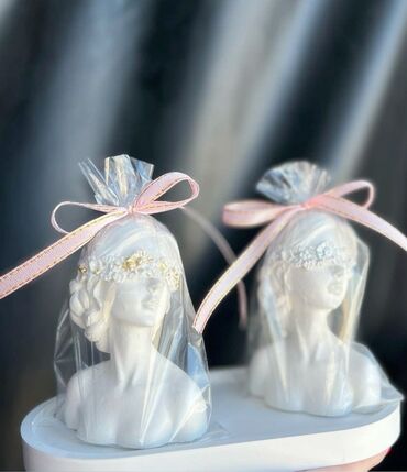 Yeni il oyuncaqları və bəzəkləri: Yeni il hədiyyə və oyuncaqları ətraflı məlumat ücün yaza və ya zəng — 24