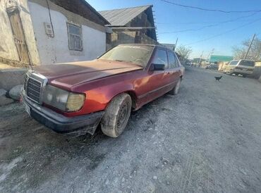 ауди 100 квадра: Mercedes-Benz W124: 1985 г., 2.3 л, Механика, Бензин, Седан
