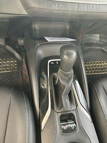 Toyota: Toyota Corolla: 2019 г., Вариатор, Гибрид, Седан — 8