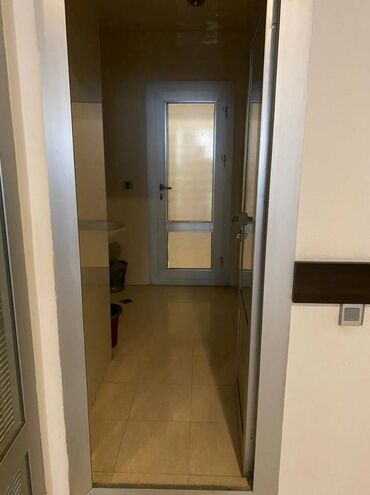 Ofislər: Yasamal rayonu, H.Cavid prospektində (Elimlər Akademiyası m/s — 24