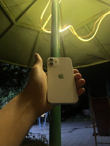 айфоны на запчасти: IPhone 12 mini, Б/у, 128 ГБ, Белый, Чехол, 82 %