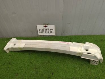 Другие автозапчасти: Бампер Передний Toyota at lalafo.kg Другие автозапчасти: Бампер Передний Toyota