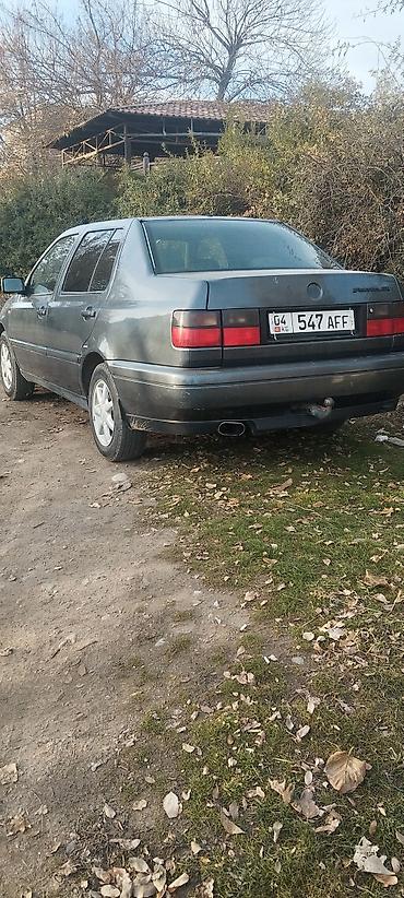 golf venta: Volkswagen Vento: 1995 г., 1.8 л, Механика, Бензин, Седан — 4