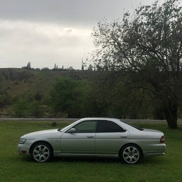Nissan: Nissan Laurel: 2001 г., 2 л, Автомат, Бензин, Седан
