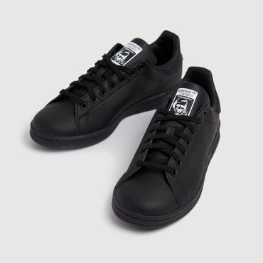 кросовки: Adidas Stan Smith Orijinaldır Yenidir qutusunda 39və 40 ölçü var Son