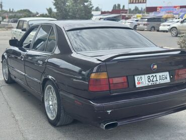куплю набор ключей для авто: BMW 5 Series E34, седан, темно-фиолетовый (баклажан), задний привод