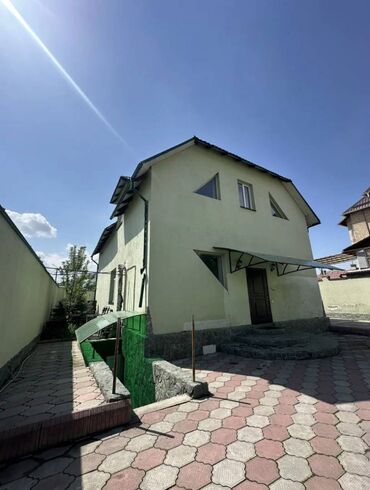 Продажа домов: Дом, 200 м², 6 комнат, Агентство недвижимости, Евроремонт — 1