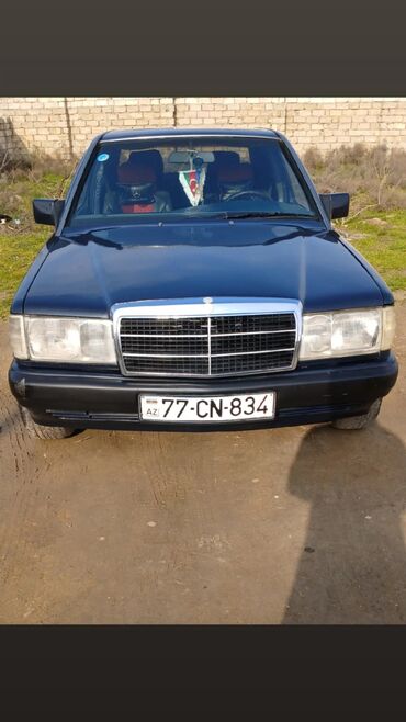 Mercedes-Benz: Mercedes-Benz 190: 0.2 l | 1991 il