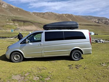 вито: Mercedes-Benz Vito: 2004 г., 2.2 л, Механика, Дизель, Минивэн