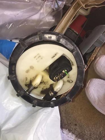 Fuel Pumps: POTAPAJUCA PUMPA ZA PASSAT B5-B5.5 | Zvati od 8-22h i nedeljom. Bez — 2
