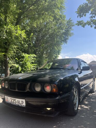 машина капейка: BMW 5 series: 1993 г., 2.5 л, Механика, Бензин, Седан