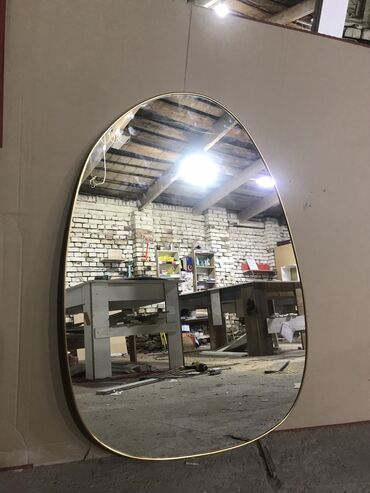 настенные зеркала в бишкеке: Зеркало в форме яйца в наличии 
Размер-100/75