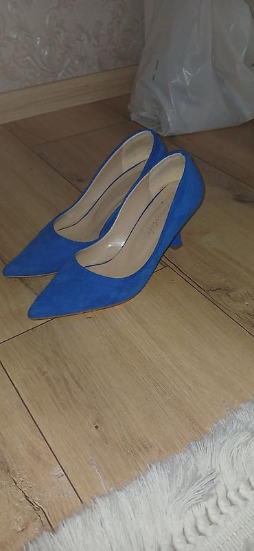 eqa shoes ecemi: Mavi rəngli klassik qadın tufsilər - Model: nazik burunlu, qısa — 1