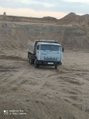 песок: Доставка сыпучих строительных материалов КАМАЗ песок,отсев щебень