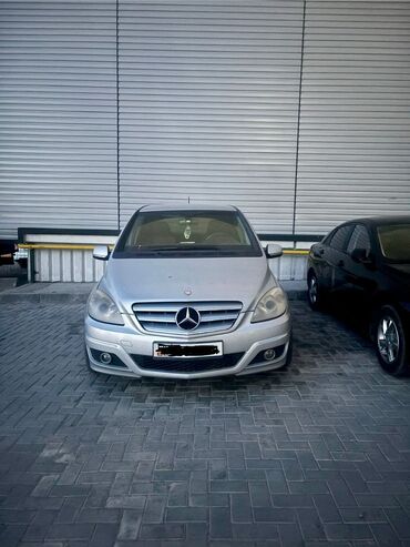 авто маркиза: Mercedes-Benz B-class: 2008 г., 2 л, Вариатор, Газ, Хэтчбэк