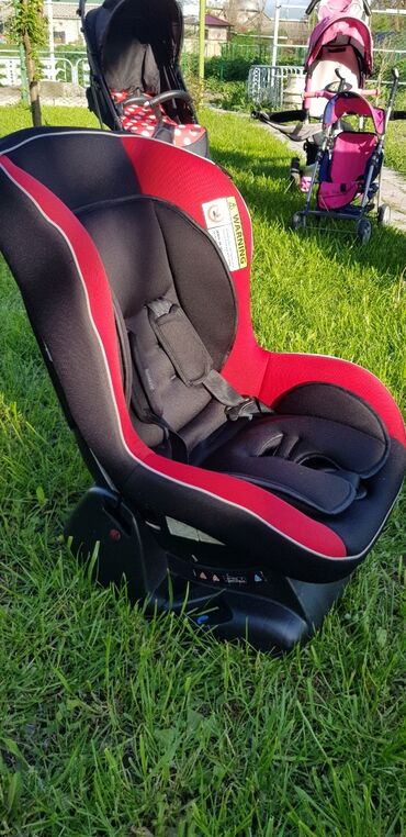 детский кресло для авто: Автокресло, цвет - Черный, Б/у