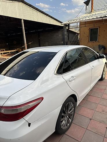 камбой: Toyota Camry: 2017 г., 2.5 л, Автомат, Гибрид, Седан — 6