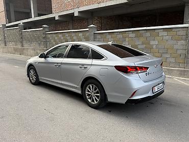 Hyundai: Hyundai Sonata: 2019 г., 2 л, Автомат, Газ, Седан — 9