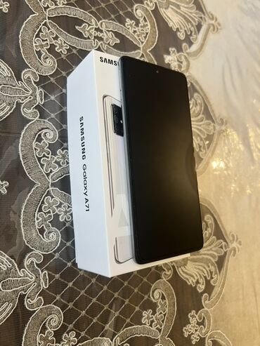 Samsung: Samsung Galaxy A71, 128 GB, rəng - Ağ, İki sim kartlı