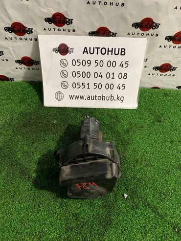 Другие автозапчасти: Насос вторичного воздуха Mercedes-Benz S-Class W220 M112 3.2 2002