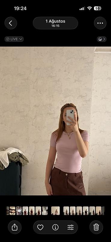 Qadın qısaqol t-shirt - Rəng: açıq bənövşəyi/lilac - Kəsim: bədənə