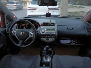 мерс 211 фара: Honda Jazz: 2008 г., 1.5 л, Автомат, Бензин, Хэтчбэк