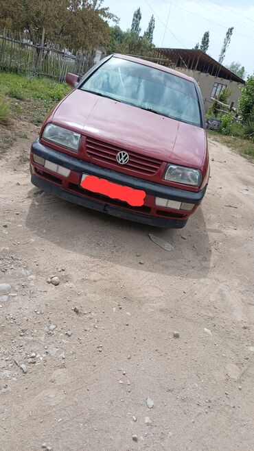 диск ваз: Volkswagen Vento: 1991 г., 1.8 л, Механика, Бензин, Седан