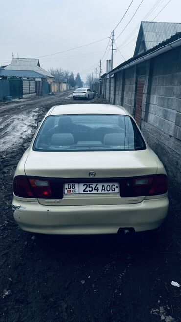 Mazda: Mazda 323: 1995 г., 1.6 л, Автомат, Бензин, Седан — 4