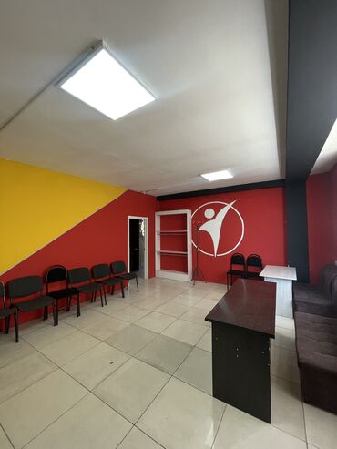 Офисы: Сдаю Офис, 53 м², В торговом центре, С оборудованием