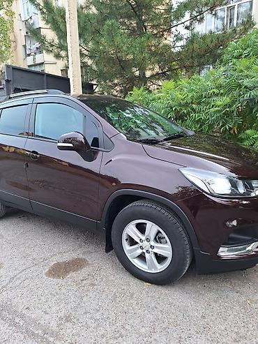 шилем: Chevrolet Trax: 2020 г., 1.4 л, Автомат, Бензин, Кроссовер — 2